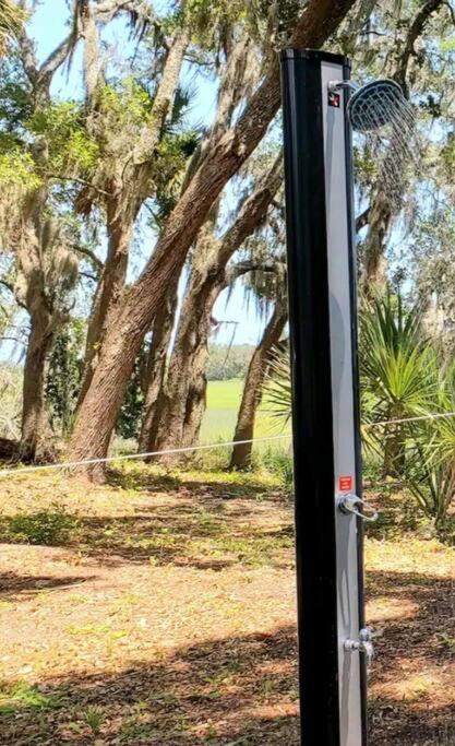 Secluded Tiny House By The Marsh With Hunting Island Beach Pass Frogmore Ngoại thất bức ảnh